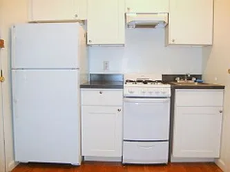 Rented by Uptown Flats LLC