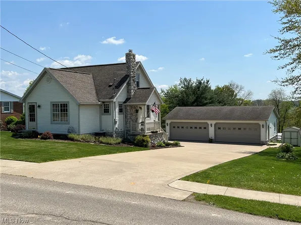2612 Township Road 444, Sugarcreek, OH 44681