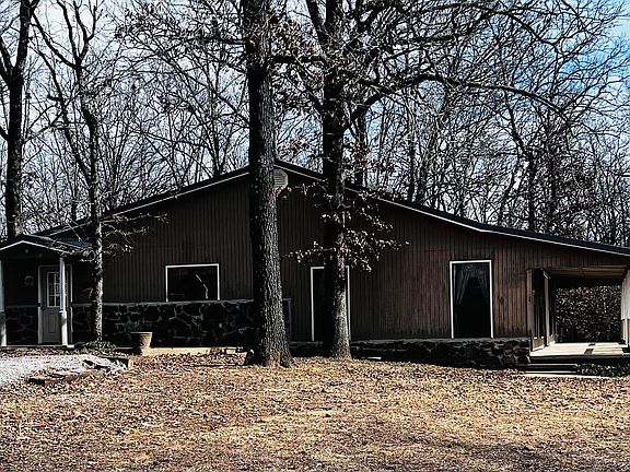 4th image of 195 Hix Ln