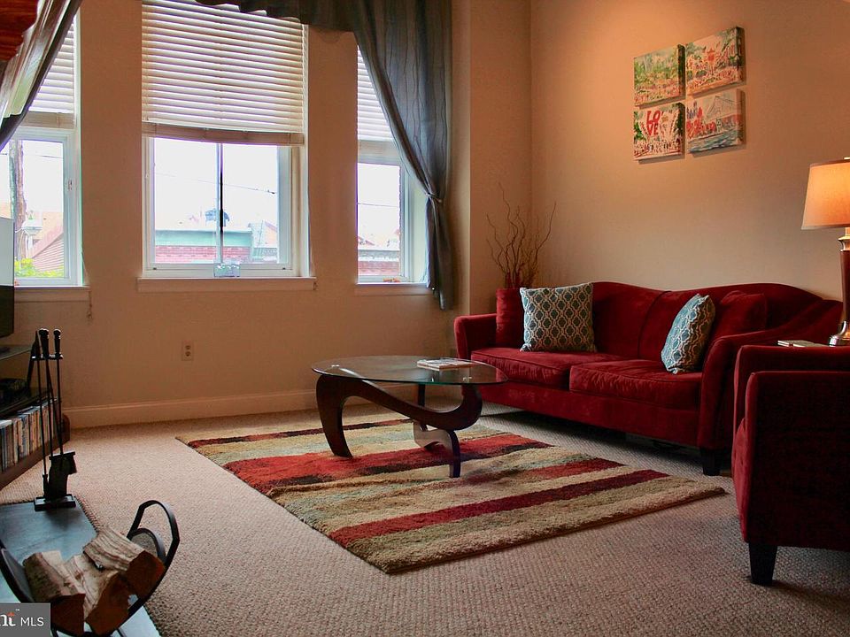 1st image of 870 N 28th St APT 213