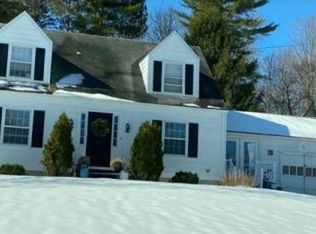 9 Chestnut St, Westborough, MA 01581