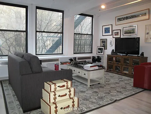 Rented by Town Residential | media 13