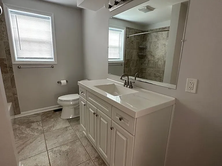 1638 Suburban Rd — Photo 19