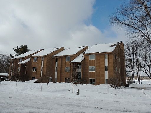 1st image of 740 Centre Pl APT 11