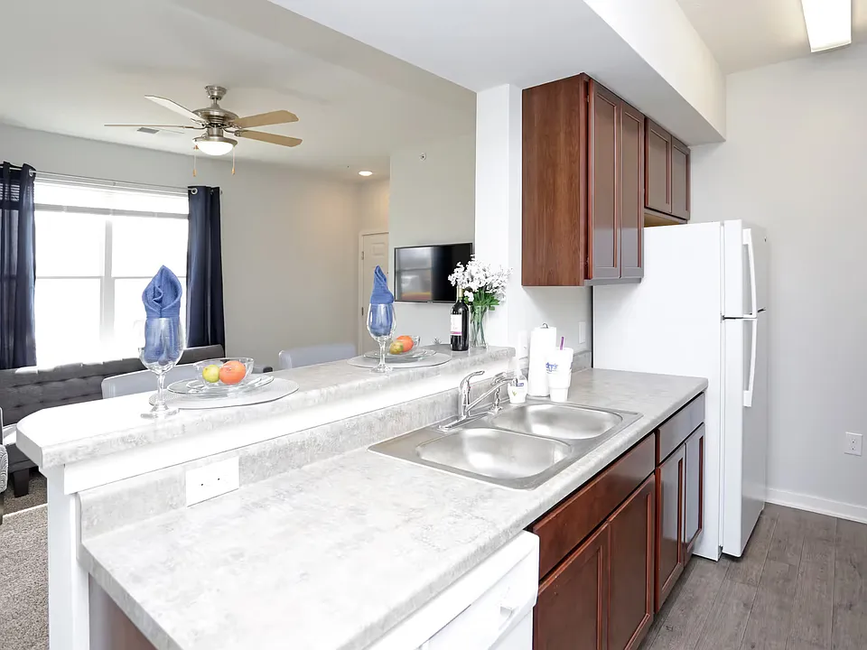 Aspen Grove Apartments