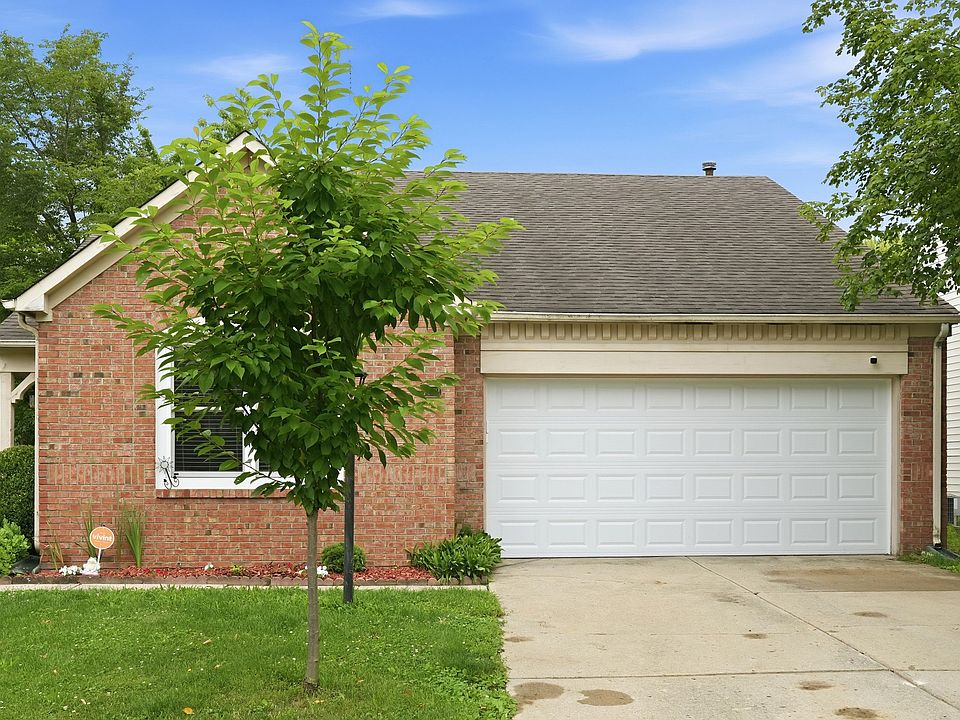 1st image of 7762 Park North Lake Dr