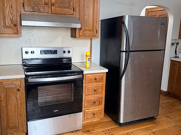Fridge and new stove