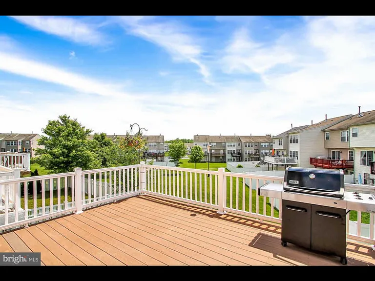 711 Wineberry Way — Photo 14