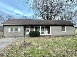 409 S Olive St, Butler, MO 64730