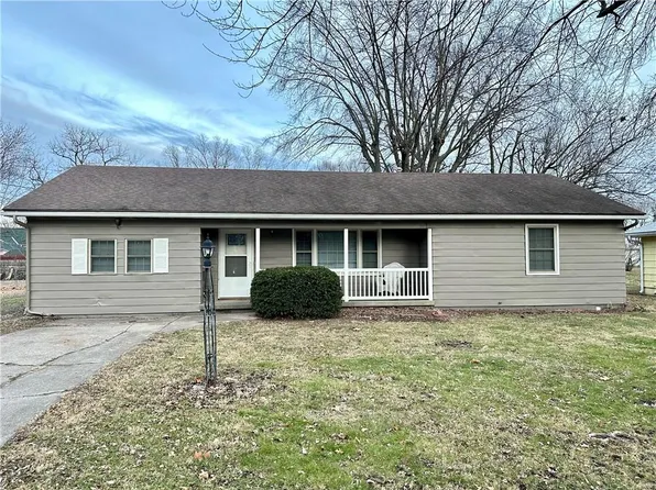 409 S Olive St, Butler, MO 64730