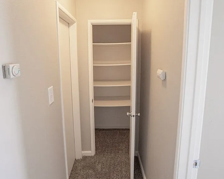 Ventura Gardens Apartments — Photo 8