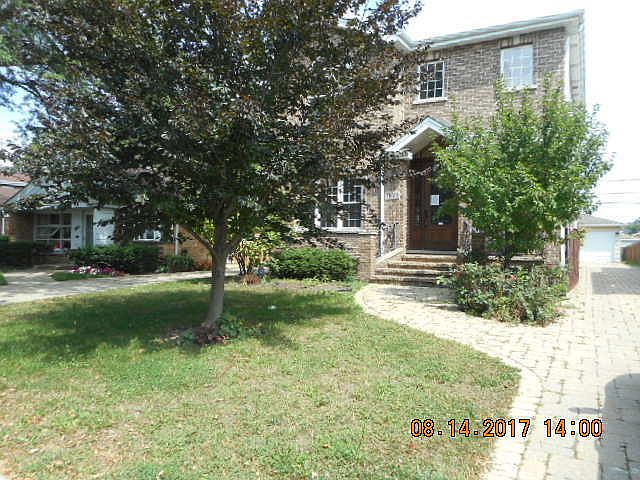 1st image of 7639 N Oriole Ave
