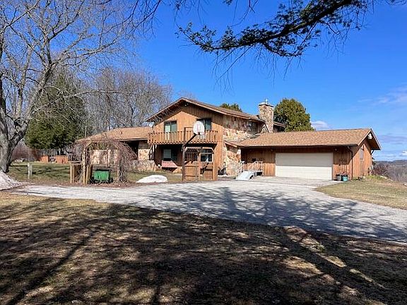 3rd image of 8903 Maidens Rd