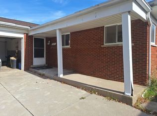 26054 Dover Ave, Warren, MI 48089