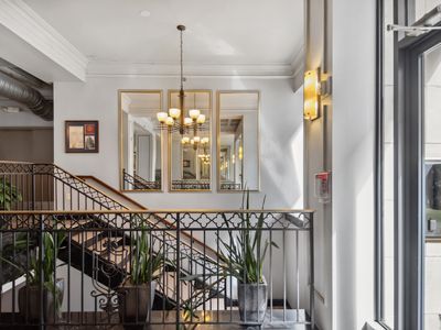 700 Church St APT 207, Nashville, TN, 37203