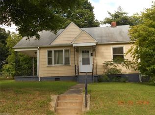 1913 Leight St, Winston Salem, NC 27107