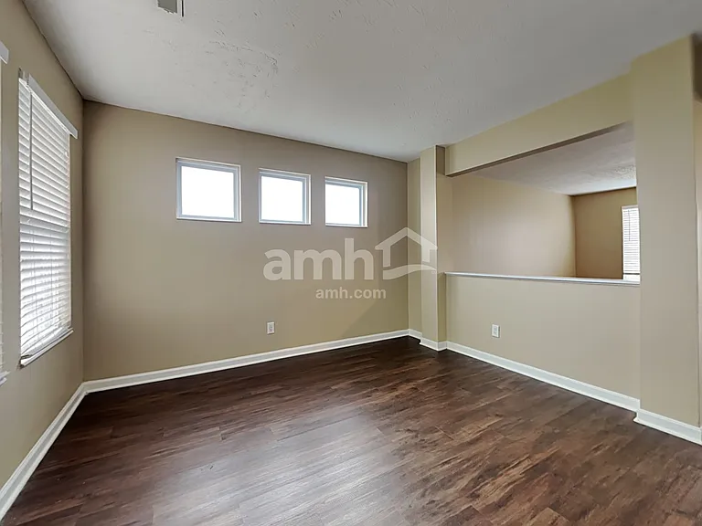 6580 Riverview Ave — Photo 7