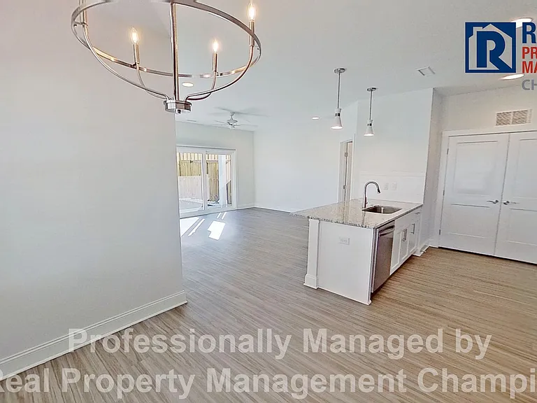The Pinnacle Townhomes — Photo 90