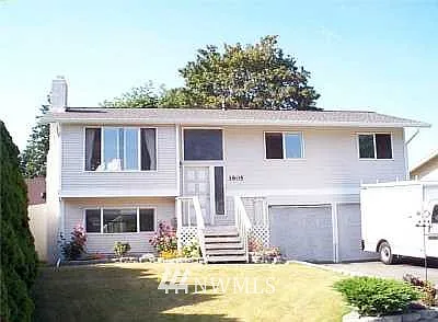 1805 37th SE photo 1
