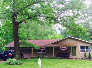 647 Cedar Run Rd, Newark, OH 43055