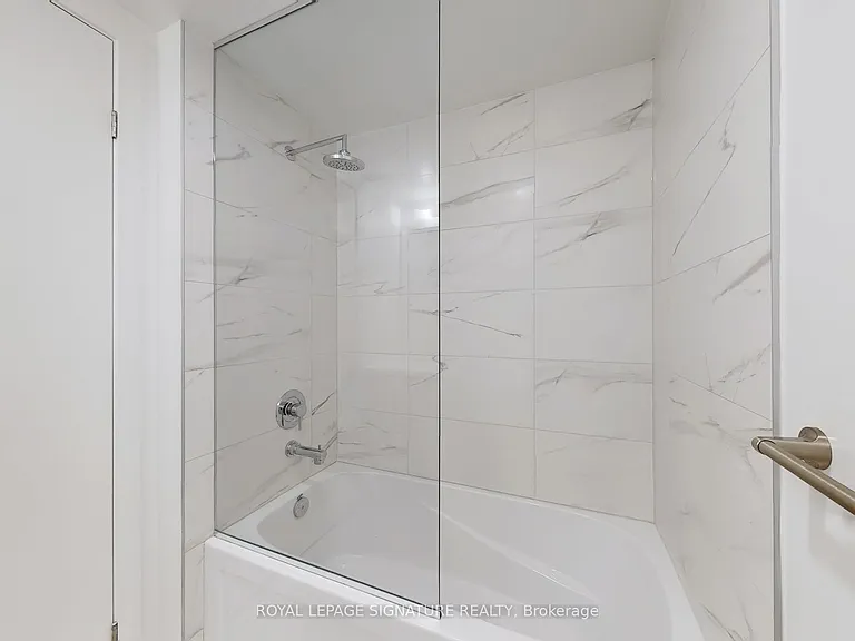 55 Cooper St #3807 — Photo 21