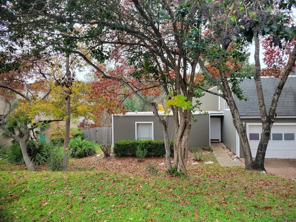 6810 Thorncliffe Dr APT A, Austin, TX 78731