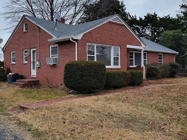 29426 Maple Ave — Photo 1