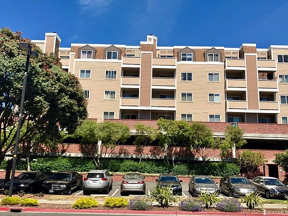 2nd image of 6400 Christie Ave APT 3411
