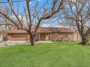 308 Alameda Rd, Azle, TX 76020