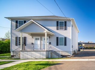 1039 Essex Pl, Stratford, CT 06615