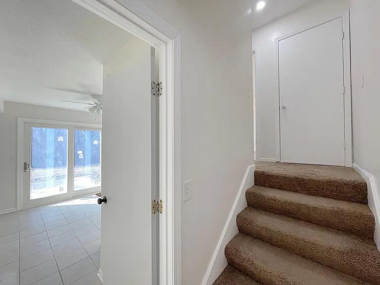 1415 La Chateau Dr — Photo 38
