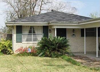 1st image of 2811 Fagot Ave