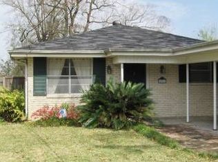 2811 Fagot Ave, Metairie, LA 70001