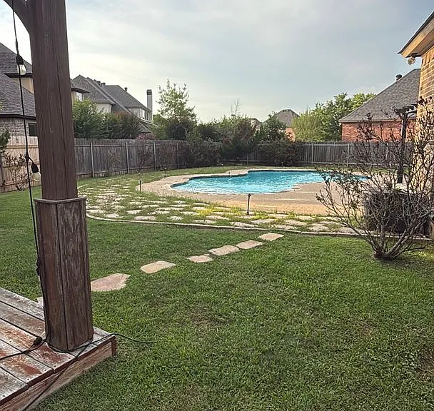 9572 Rochel Dr — Photo 67