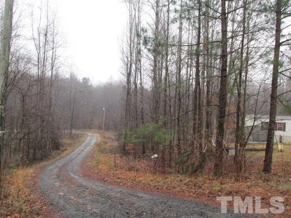 3014 Splitwood Ct, Oxford, NC 27565