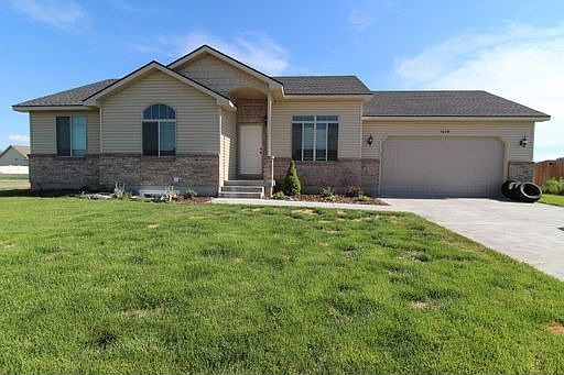 1st image of 3620 E Hyrum Dr