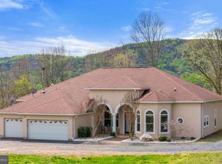 3895 Leeds Manor Rd, Markham, VA 22643