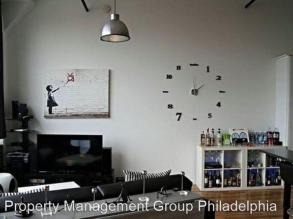 4th image of 314 N 12th St APT 1003