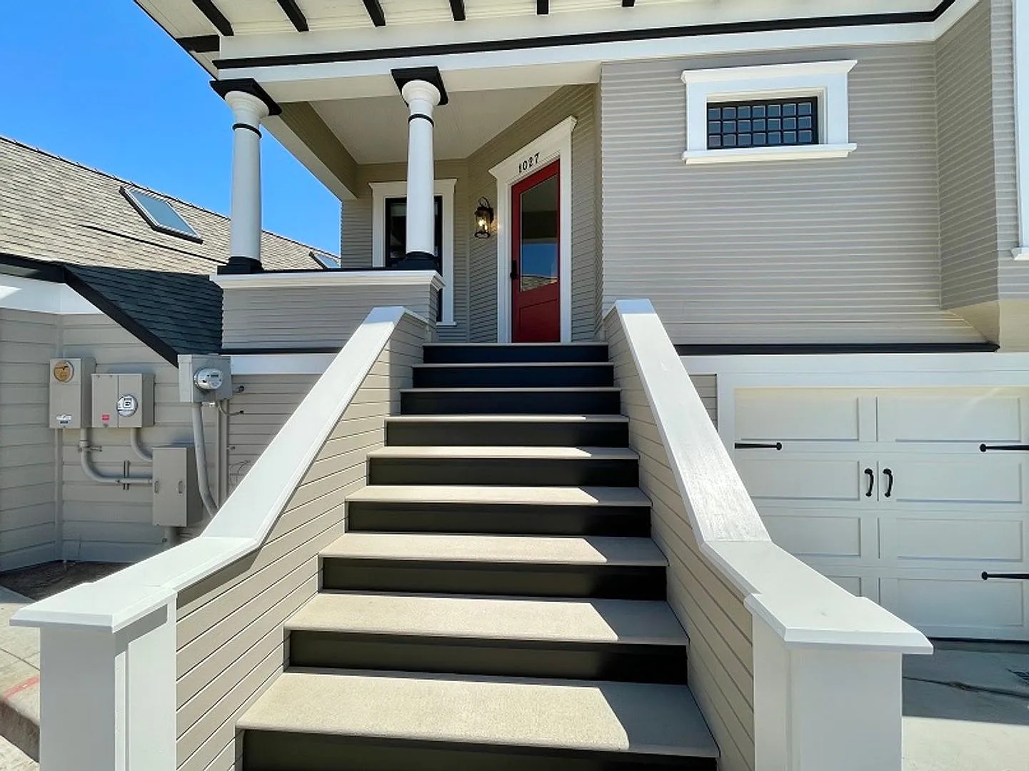 Charming Remodeled Napa Victorian 2 Bed / 1 Bath — Photo 3