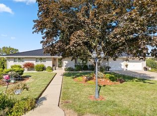 420 Juanita St, Steubenville, OH 43952