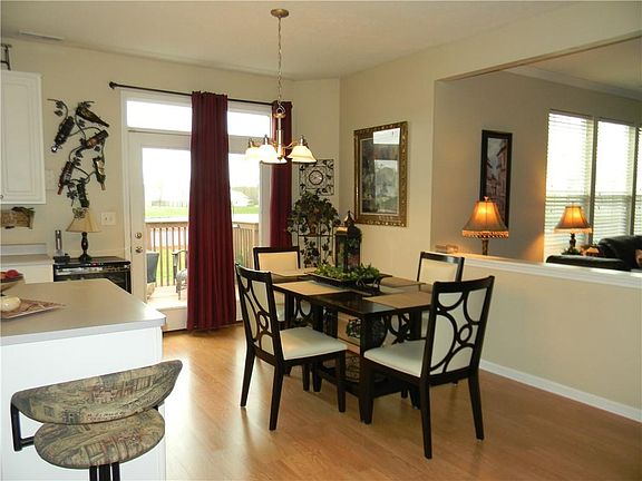 5th image of 11327 Red Bush Dr