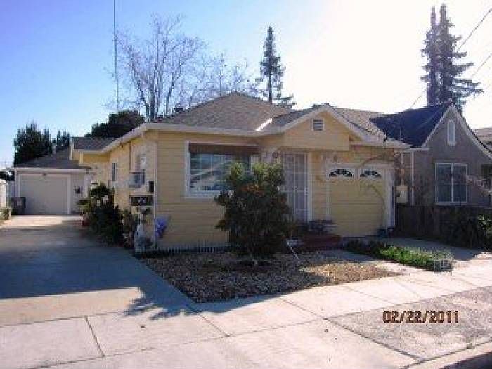 1st image of 360 Arleta Ave