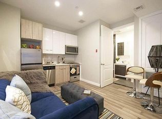 315 52nd St #1R, Brooklyn, NY 11220