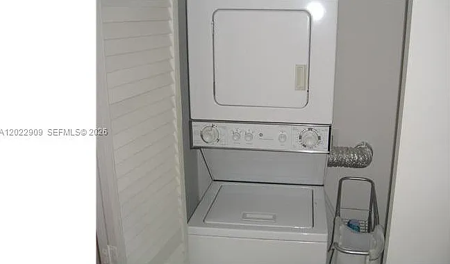 2101 Brickell Ave #410 — Photo 8