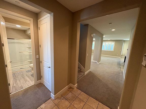 3rd image of 536 S Ventana Ave