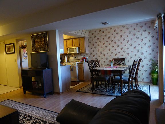 3rd image of 249 Bruckner Ave
