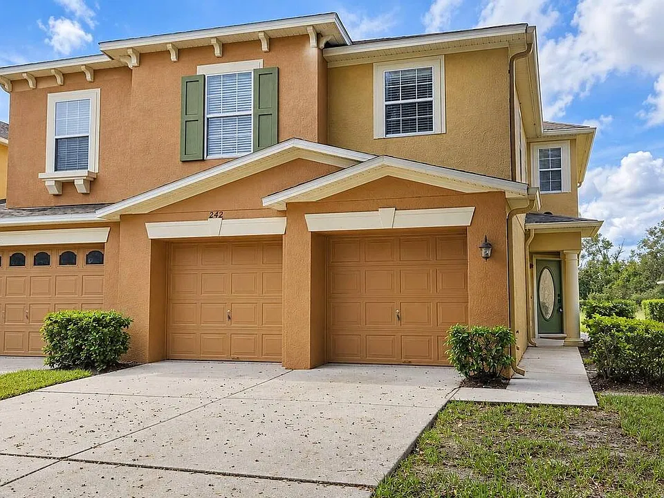 242 Winter Nellis Cir
