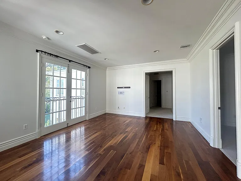 1238 Green Ln — Photo 13