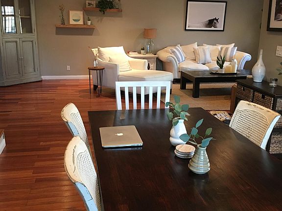 4th image of 410A Rose Ave