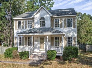 4000 Old Cheshire Dr, Chester, VA 23831